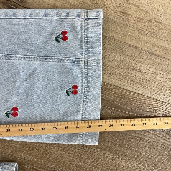 Embroidered Light Blue Boyfriend Jeans - Picture 7 of 14